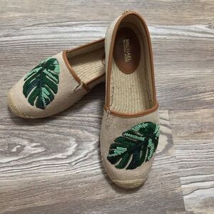 MICHAEL Michael Kors Monstera Leaf Flat Espadrille 7.5 NIB